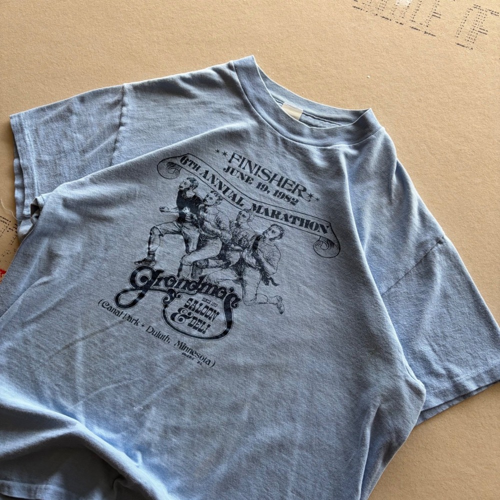 Vintage 80s Funny niche Grandma's Marathon 1982 T-shirt